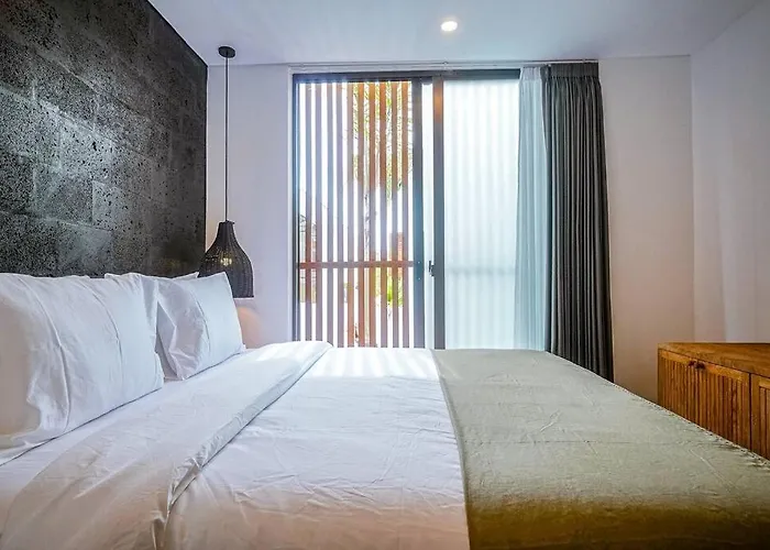 Tiny Nyanyi - Stylish In Serene Location 5 Mins To