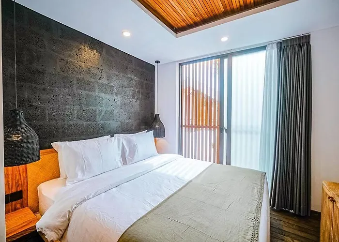 Tiny Nyanyi - Stylish In Serene Location 5 Mins To